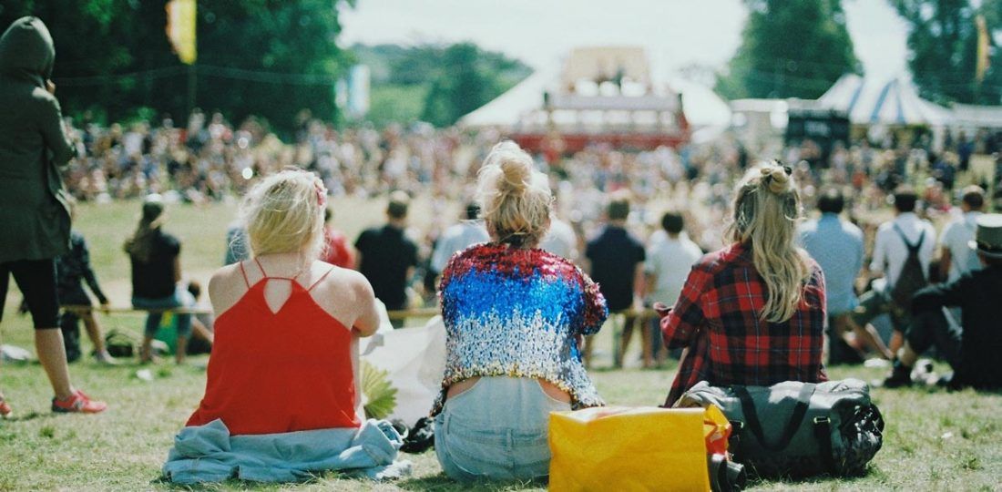 Warum den Junggesellinnenabschied nicht einfach mal auf einem Festival feiern?